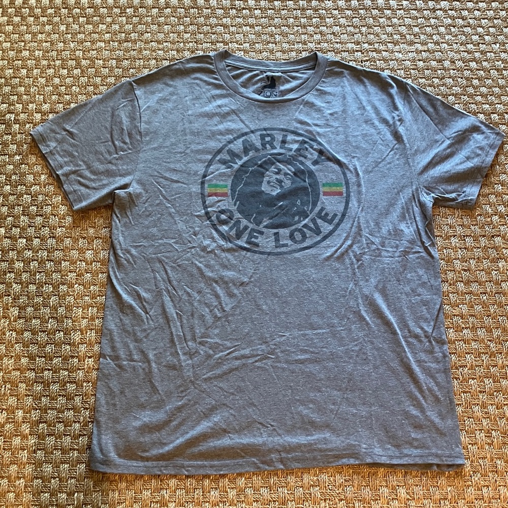 Bob Marley One Love Men's Gray Graphic T-Shirt